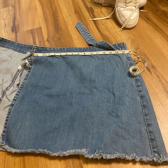 🪷Loft wrap around denim skirt🪷 - Picture 7 of 7